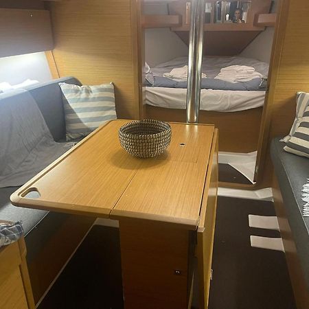 Troia - Veleiro Em Marina Hotel Eksteriør billede